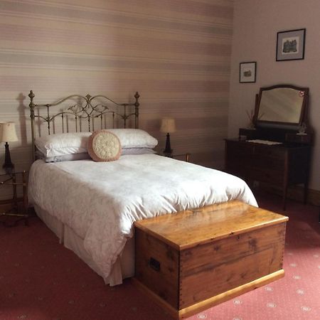 Old Bank House Bed & Breakfast Peterhead Bagian luar foto